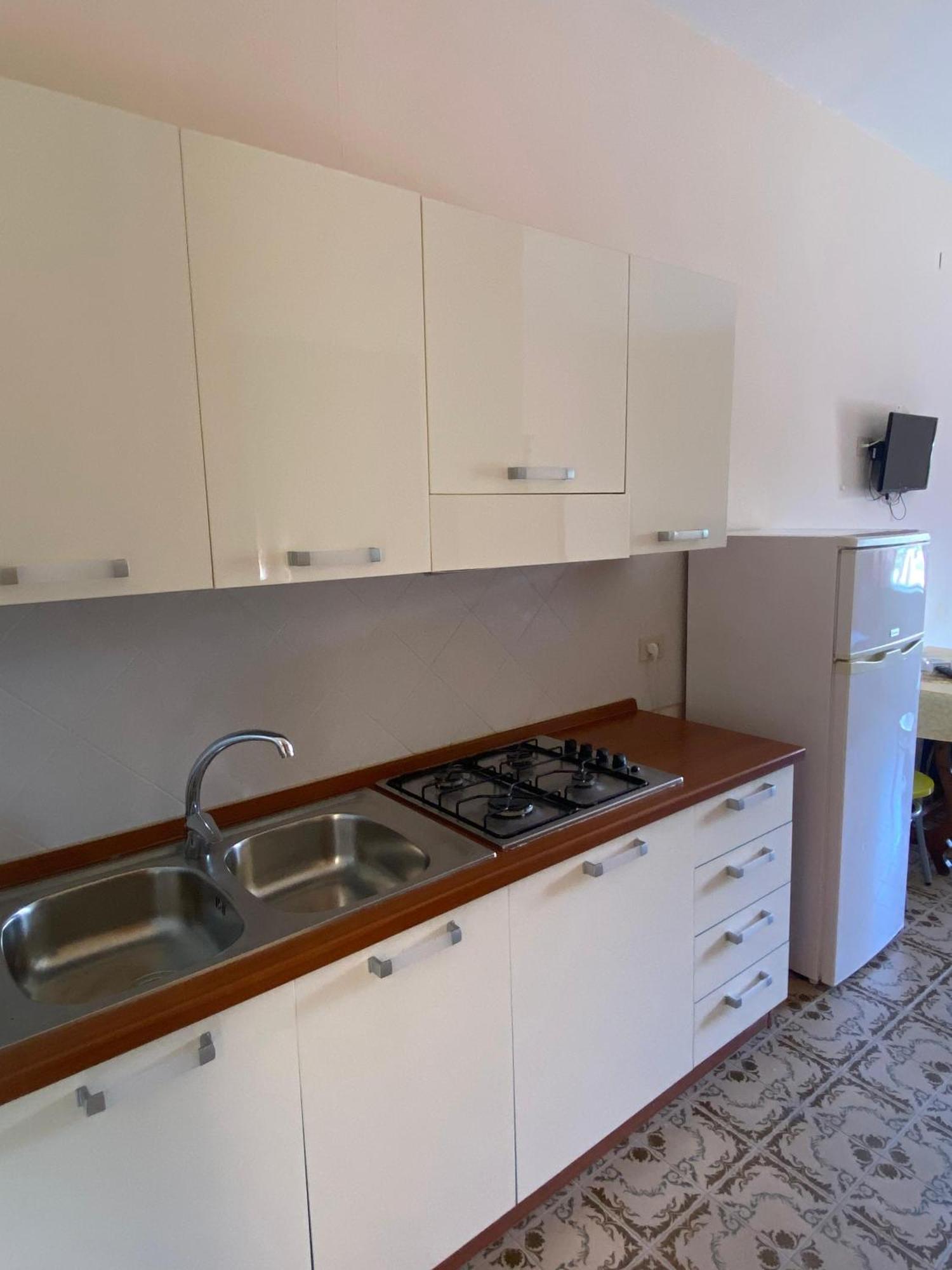 Al Torrione Bed and Breakfast Campora San Giovanni Buitenkant foto