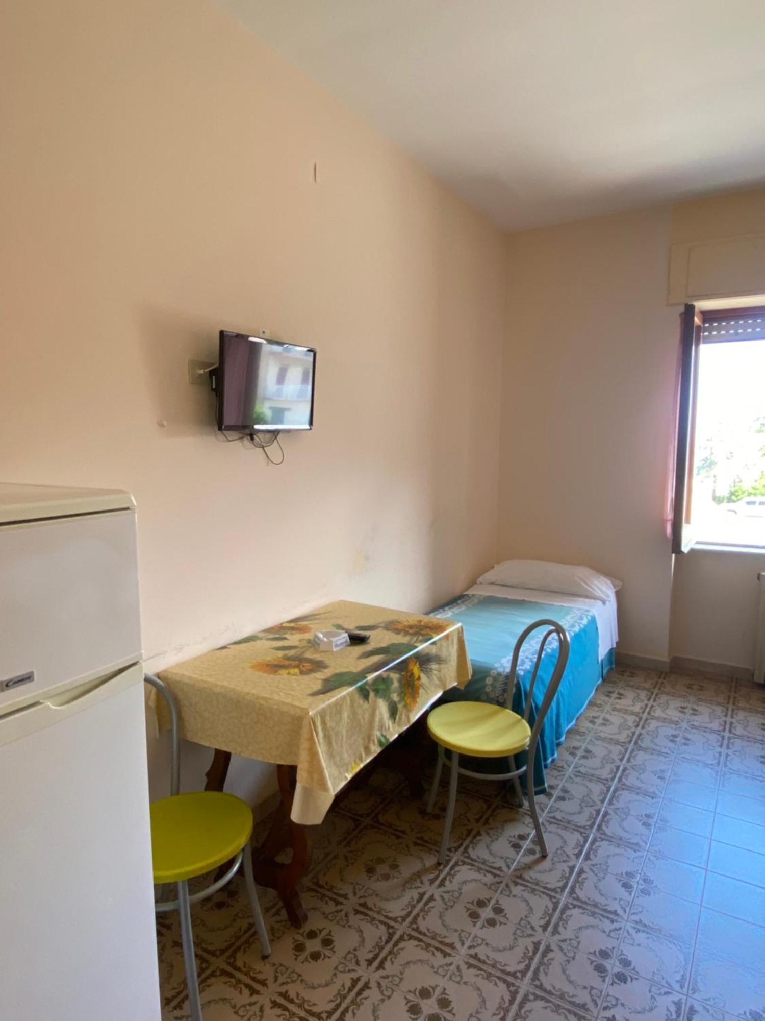 Al Torrione Bed and Breakfast Campora San Giovanni Buitenkant foto